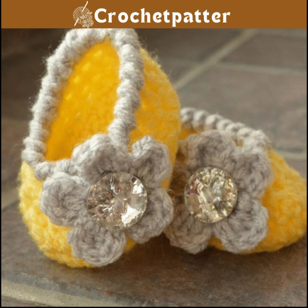 Ellie's Slippers Crochet Pattern for Newborns to 3 Months