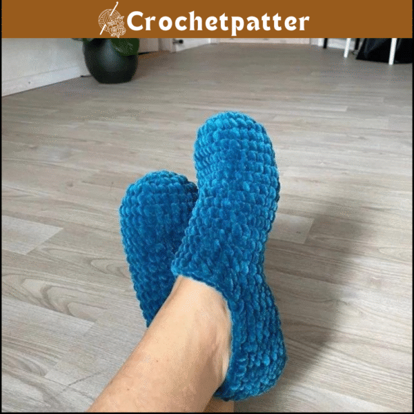 Crochet slippers in Bernat Yarn