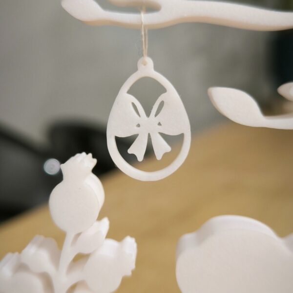 Easter Bunny with Hanging Egg Ornament STL file